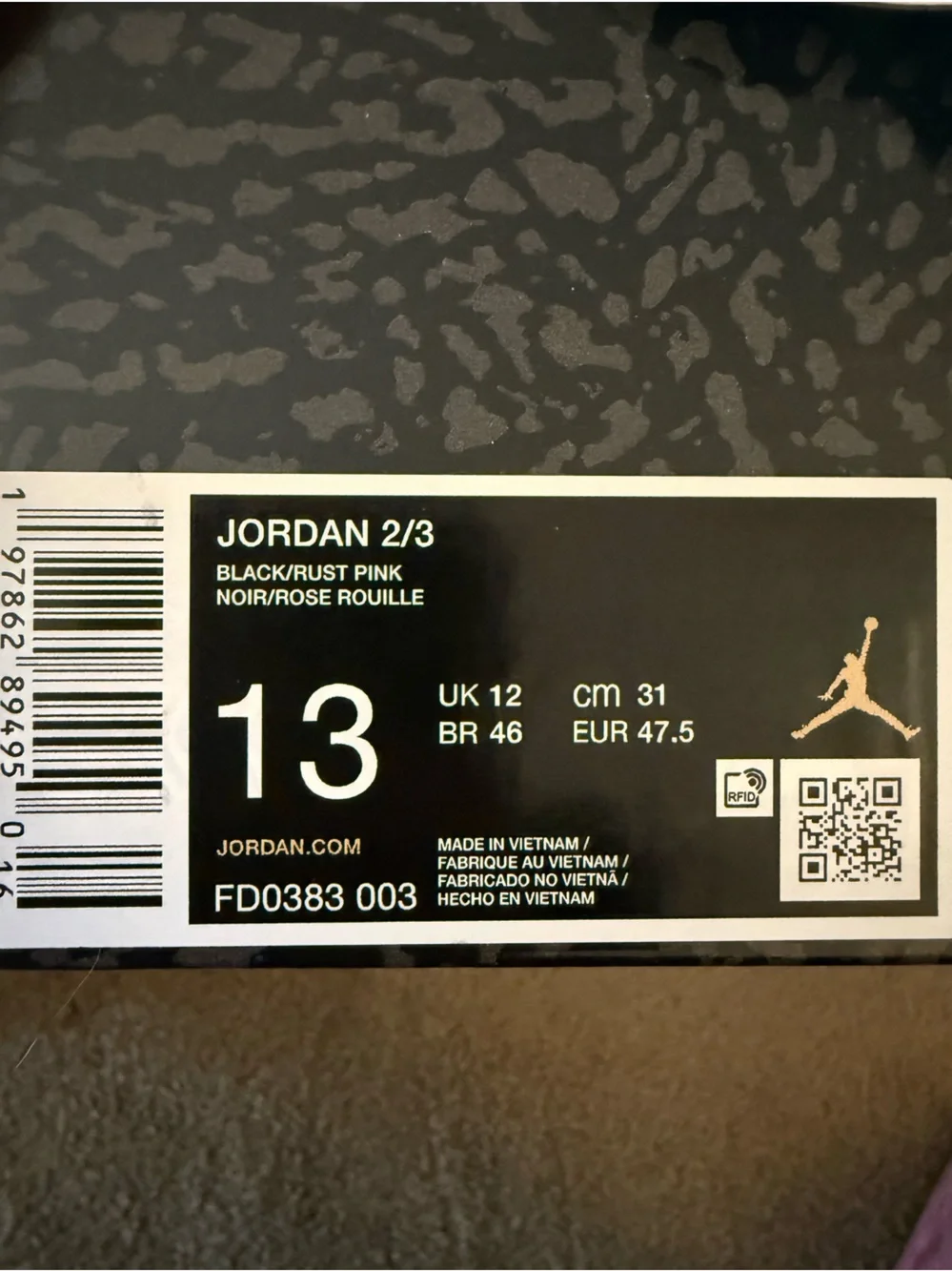 Jordan• 2/3 in Black/Rust Pink